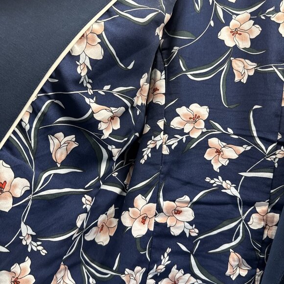 Skies Are Blue Women's Blazer Sz L Blue Long Sleeve Floral Lining Pockets Open - Picture 4 of 9